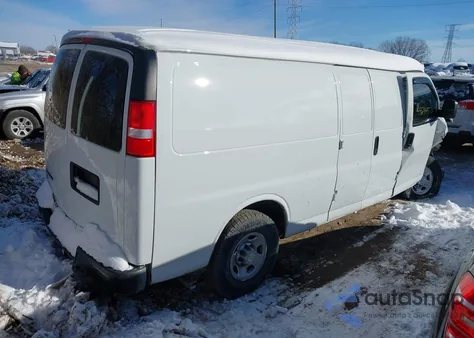 2021 Chevrolet Express Cargo Rwd 2500 Extended Wheelbase Wt z USA, uszkodzony, nr VIN 1GCWGBFP4M1269043